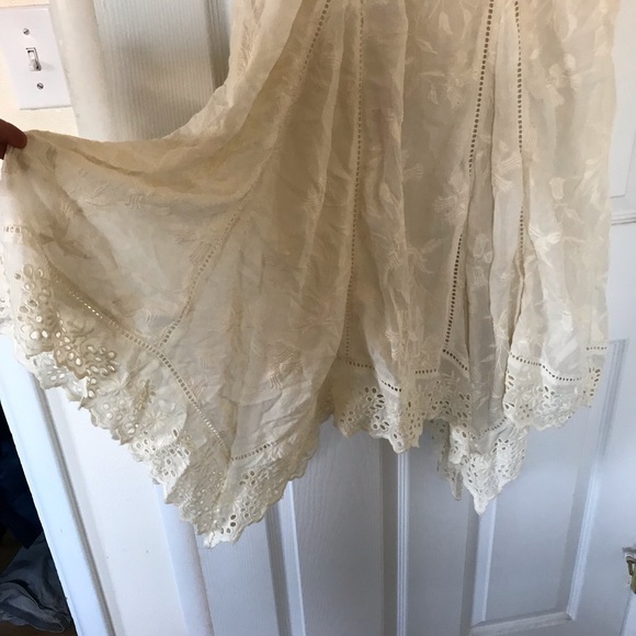 LAST CHANCE! Sundance Blooming Romance Eyelet Lace Dress - Picture 5 of 10